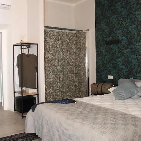 Vite 99 - Piazza Di Spagna Oda ve Kahvaltı Roma