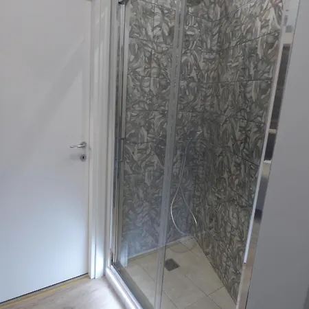 Vite 99 - Piazza Di Spagna Roma