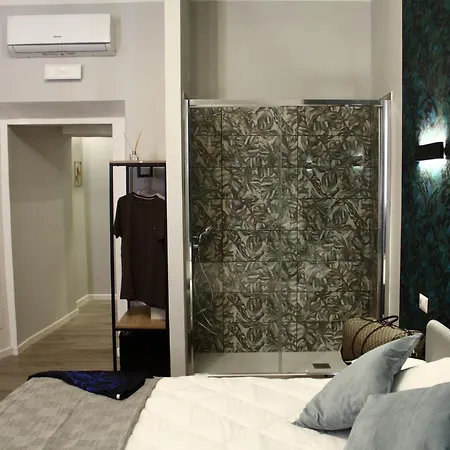 Vite 99 - Piazza Di Spagna Alojamento de Acomodação e Pequeno-almoço 4*