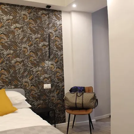 Vite 99 - Piazza Di Spagna 4* Roma