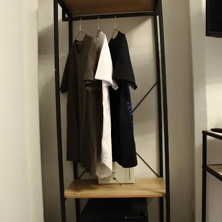 Alojamento de Acomodação e Pequeno-almoço Vite 99 - Piazza Di Spagna 4*