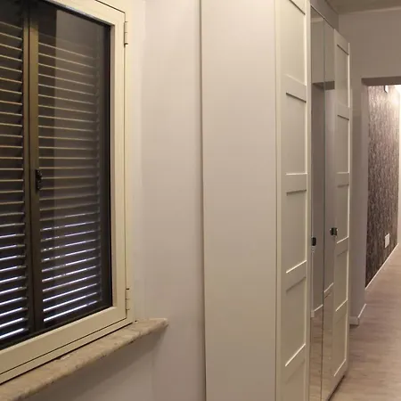 Vite 99 - Piazza Di Spagna Alojamento de Acomodação e Pequeno-almoço 4*