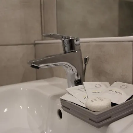 Vite 99 - Piazza Di Spagna Alojamento de Acomodação e Pequeno-almoço 4*