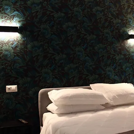 Vite 99 - Piazza Di Spagna 4* 罗马