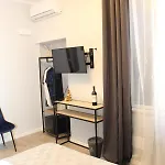 Vite 99 - Piazza Di Spagna 4*