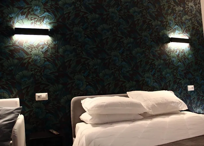 Vite 99 - Piazza Di Spagna 4* Rom